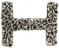 Gürtelschnalle H mit Rosen 4,0 cm Altsilber